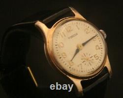 Vintage 1957 USSR men's Pobeda dial dress 17 jewel wristwatch, running great