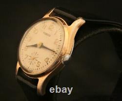 Vintage 1957 USSR men's Pobeda dial dress 17 jewel wristwatch, running great