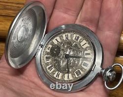 Vintage MOLNIJA Russian Soviet USSR POCKET WATCH 1941-45 CCCP FLAG WW2