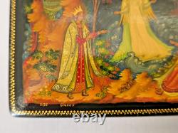 Vintage Palekh Russian USSR Lacquer Box 1988 #2136 Signed