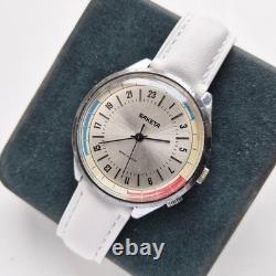 Vintage RAKETA 24 HOURS POLAR ANTARCTIC USSR Russian SOVIET Wristwatch 2623H