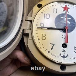 Vintage Russian Soviet CCCP Kauahguyckue Maritime Submarine Clock Nice Condition
