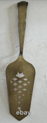 Vintage Russian Soviet USSR Enamel Kremlin 875 Silver Pierced Pie Cake Server