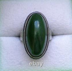 Vintage Russian Soviet USSR Solid Silver 875 Green Nephrite Jade Cocktail Ring