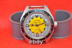 Vintage Soviet VOSTOK Banana Amphibian diver watch reference 320228 Serviced