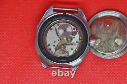 Vintage Soviet VOSTOK Banana Amphibian diver watch reference 320228 Serviced