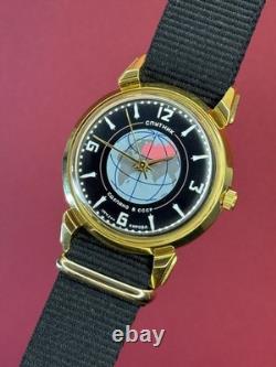 Vintage Watch Raketa Sputnik Mechanical Kirovskie Soviet USSR Russian Men RARE