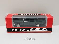 Volga Gaz 24 Volga 24-01 A14 Dark Green 1/43 Ussr Russian Sedan