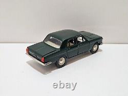 Volga Gaz 24 Volga 24-01 A14 Dark Green 1/43 Ussr Russian Sedan