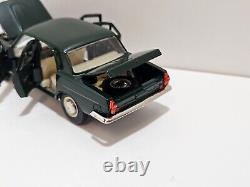 Volga Gaz 24 Volga 24-01 A14 Dark Green 1/43 Ussr Russian Sedan