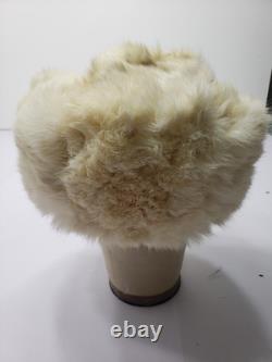 Vtg Soviet ukranian winter Hat ushanka White USSR Russian Fur Hat With Ear Flaps