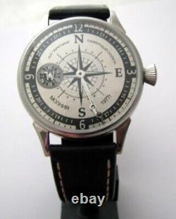 Watch Molniya Soviet USSR Mechancial Russian Men Wrist Molnija Vintage