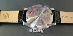 Watches Zhiguli VAZ Lada C2103 Russian Soviet Car