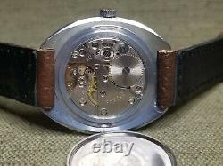 Wrist watch BIG Zero 19 Jewels cal. 2609? Vintage Men's Watch SOVIET USSR