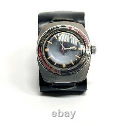 Wristwatch Vostok Amphibian Diver USSR Vintage Soviet Army 18 jewels USSR Rare