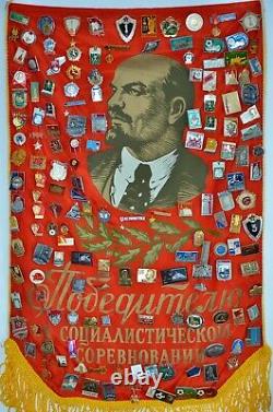 100 Médailles De L'urss Soviétique Russe Et Insignes D'épingle + Drapeau De Bannière De Pennant Original