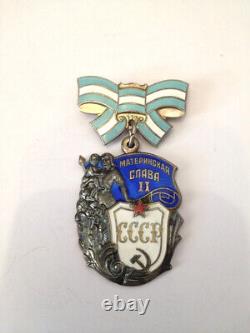 6 Ensemble de médailles soviétiques russes de l'URSS : Médaille de la maternité, Ordre de la Gloire maternelle, Héroïne de la Mère.