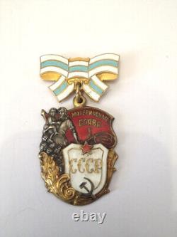 6 Ensemble de médailles soviétiques russes de l'URSS : Médaille de la maternité, Ordre de la Gloire maternelle, Héroïne de la Mère.