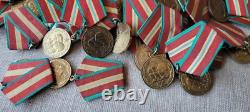 70 ans des forces armées Ensemble de 100 médailles militaires soviétiques russes + doc
