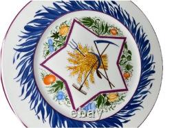 Assiette en porcelaine de propagande de Saint-Pétersbourg en porcelaine impériale russe (Copie 1921)