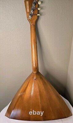 Authentique Balalaïka Russe à 3 cordes de l'époque soviétique Fabrication en URSS