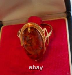 Bague en ambre baltique domée en or rose 583 14k vintage soviétique d'URSS, taille 8