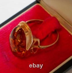 Bague en ambre baltique domée en or rose 583 14k vintage soviétique d'URSS, taille 8