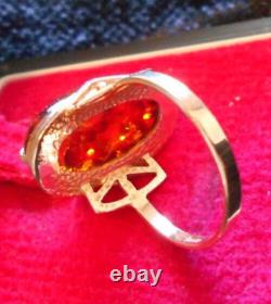 Bague en ambre baltique domée en or rose 583 14k vintage soviétique d'URSS, taille 8