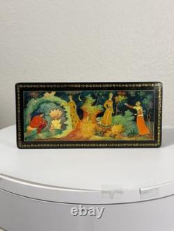 Boîte en laque palekh russe vintage, conte de fées, URSS, peinte à la main, timbres soviétiques