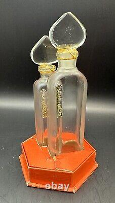 Bouteilles de parfum Vintage Union soviétique 2 Contes de fées dans boîte URSS Russie CCCP