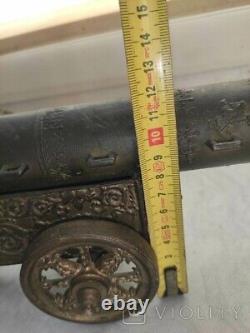 Canon antique en bronze du tsar russe avec roues de chariot soviétique de l'URSS - Grand, rare et vieux 20