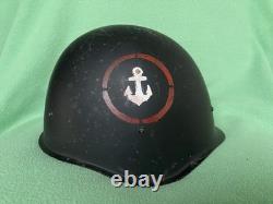 Casque en acier noir SSh-40 des Marines d'infanterie navale soviétiques russes de l'URSS. Ancre