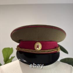 Casquette générale soviétique russe vintage avec passepoil framboise 1960