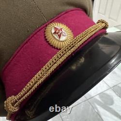 Casquette générale soviétique russe vintage avec passepoil framboise 1960