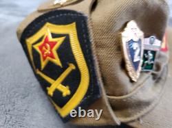 Chapeau militaire soviétique vintage de l'URSS avec 14 épingles et 3 écussons taille 54