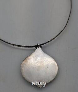 Collier bande choker en argent 875 avec Alexandrite de l'URSS vintage avec pendentif russe soviétique