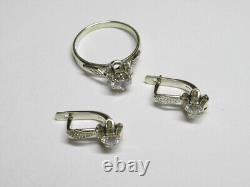 Ensemble de boucles d'oreilles et bague en pierre d'argent sterling russe 925 de l'époque soviétique vintage