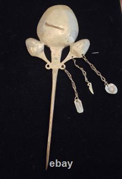 Épinglette vintage traditionnelle / Accessoire en ambre ornemental de Russie soviétique