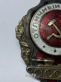 INSIGNE PLAQUE SOVIÉTIQUE RUSSE URSS CCCP Excellent tankiste. Rare. Original 1942