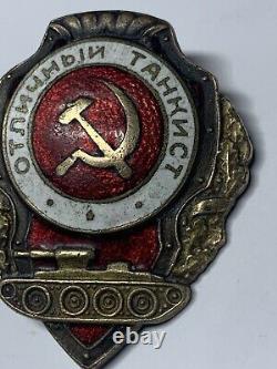 INSIGNE PLAQUE SOVIÉTIQUE RUSSE URSS CCCP Excellent tankiste. Rare. Original 1942