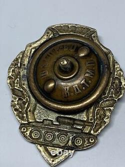 INSIGNE PLAQUE SOVIÉTIQUE RUSSE URSS CCCP Excellent tankiste. Rare. Original 1942