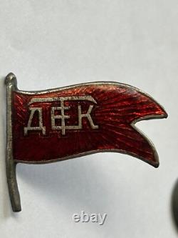 INSIGNE SOVIÉTIQUE RUSSE DISTINCTION URSS POUR ASSISTANCE AUX ENFANTS ET ORPHELINS 1927