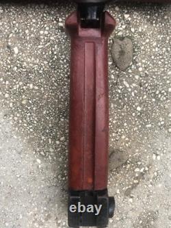 Lame de couteau suspendue en bakélite de la Russie soviétique avec marquage d'Izhevsk