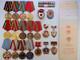 Lot Sovi&eacute;tique Russe De 21 M&eacute;dailles Et Insignes, Avec 10 Documents D&rsquo;un V&eacute;t&eacute;ran De L&rsquo;arm&eacute;e De L&rsquo;urss Pendant La Seconde Guerre Mondiale