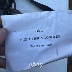 Lunettes de vision nocturne russes vintage rares On-3, militaires de l’URSS, avec étui, manuel et étui