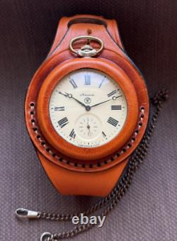 MONTRE DE POCHE VINTAGE Molniya Loup Mécanique Bracelet en Cuir Russe Soviétique URSS