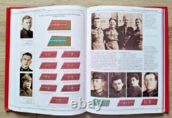 Manuel de l'Armée Soviétique NKVD URSS Insignes de Uniformes Militaires 1934-1937