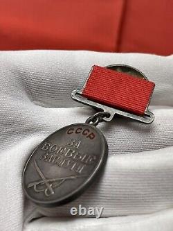 Médaille Badge Ordre en argent sterling de l'URSS de la Seconde Guerre mondiale.