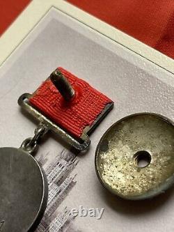 Médaille Badge Ordre en argent sterling de l'URSS de la Seconde Guerre mondiale.