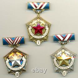 Médaille De Gloire Du Mineur Russe Soviétique 1ère, 2ème Et 3ème Classe